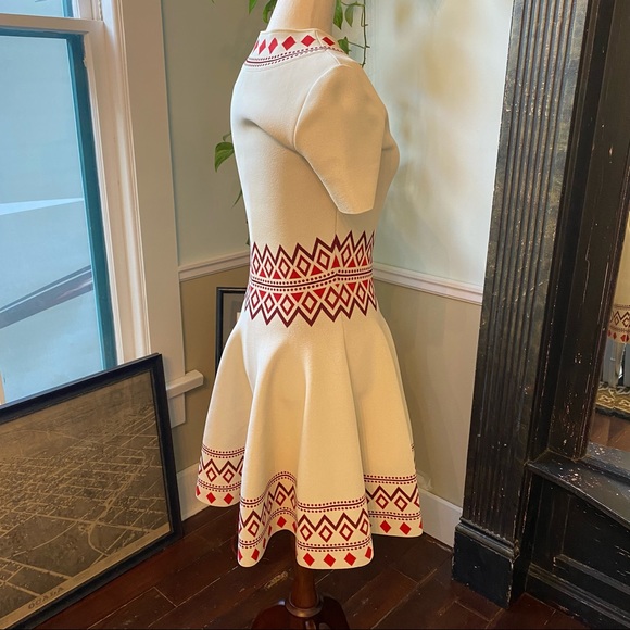 Alexander McQueen contrast stitch intarsia mini-dress - Picture 4 of 7